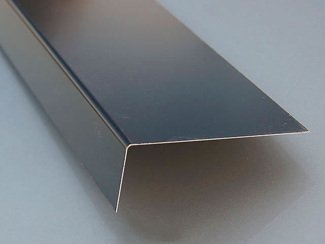 Plegado de aluminio para tejado de pizarra